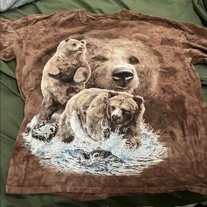 Brown Bear Graphic T-Shirt